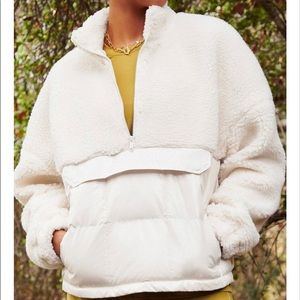 Fabletics, M, 1/2 zip fuzzy pullover jacket